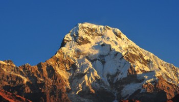 Dhampus Peak Climbing – 17 Days
